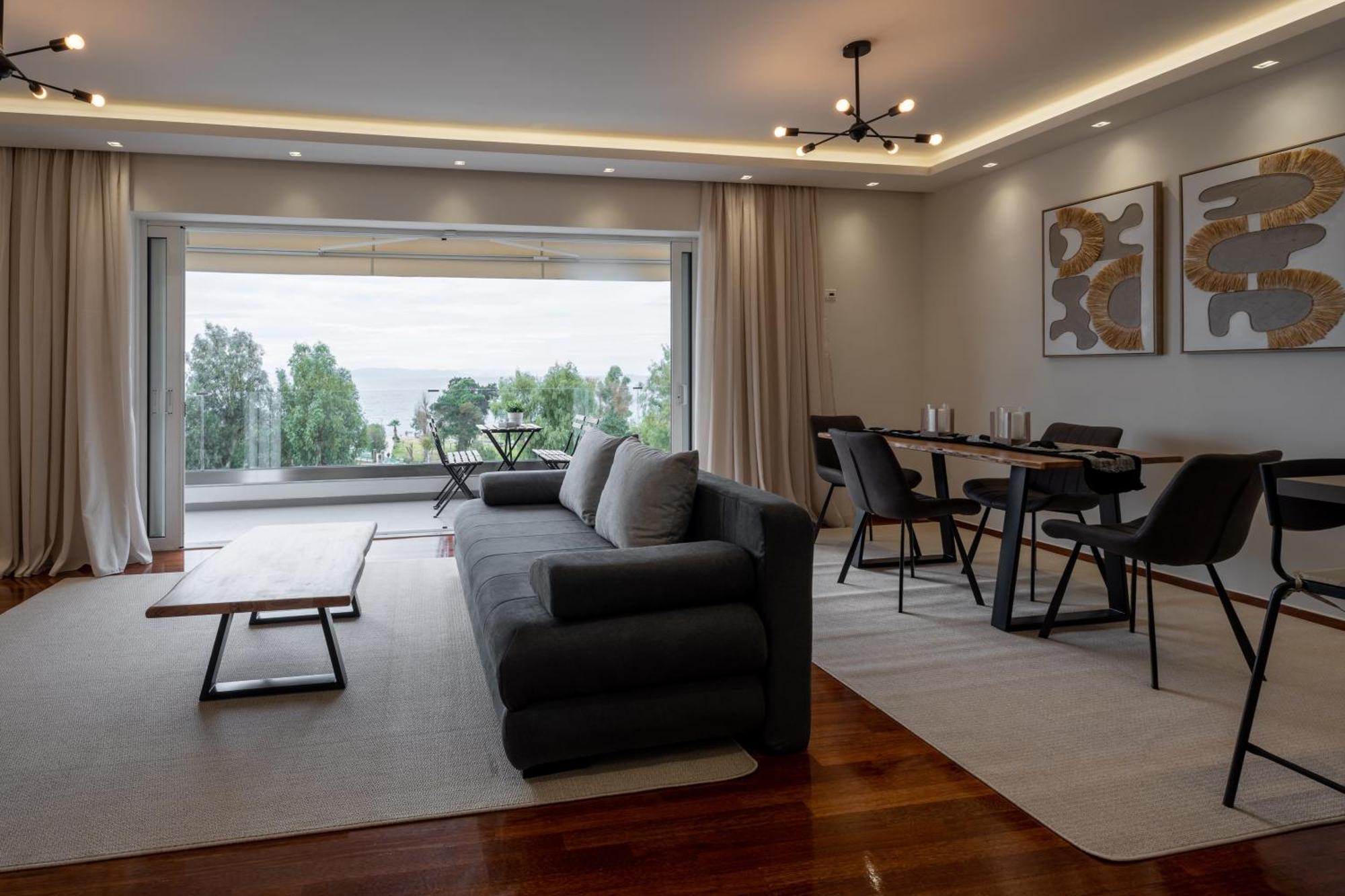 Sesilia Sea View Apartment Атина Екстериор снимка